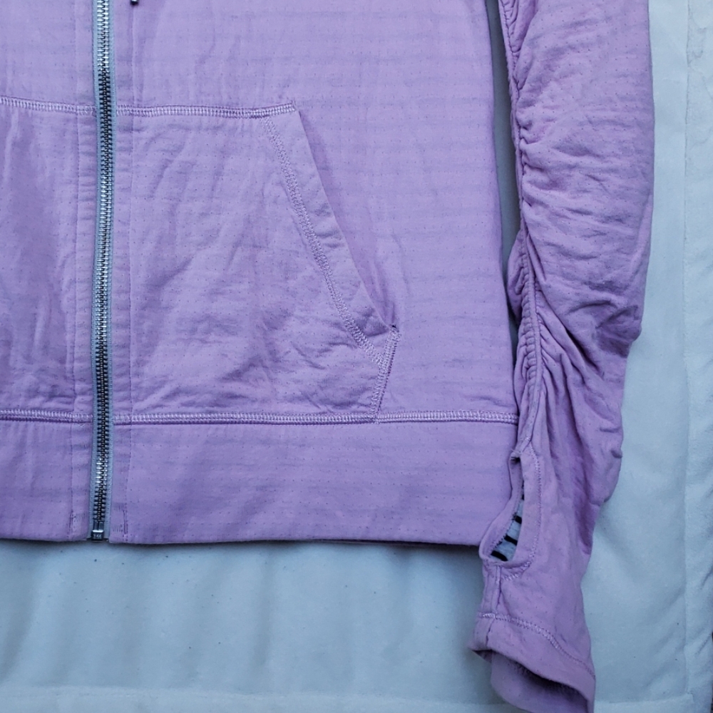 Lululemon Jacket - Picture 3 of 8